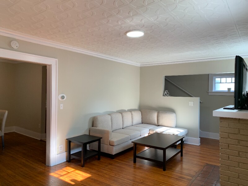 Building Photo - 151 Brookdale Ave