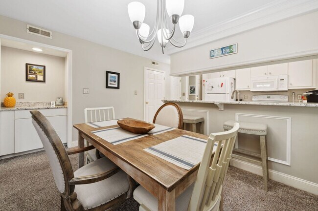 Building Photo - 462 Masters Dr