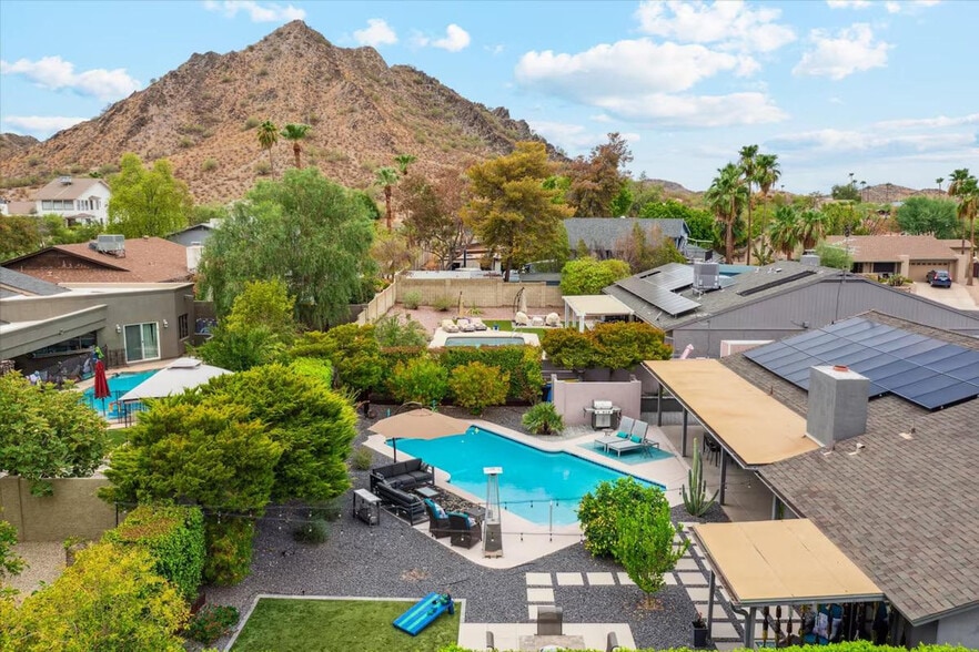 Building Photo - 2331 E Lupine Ave