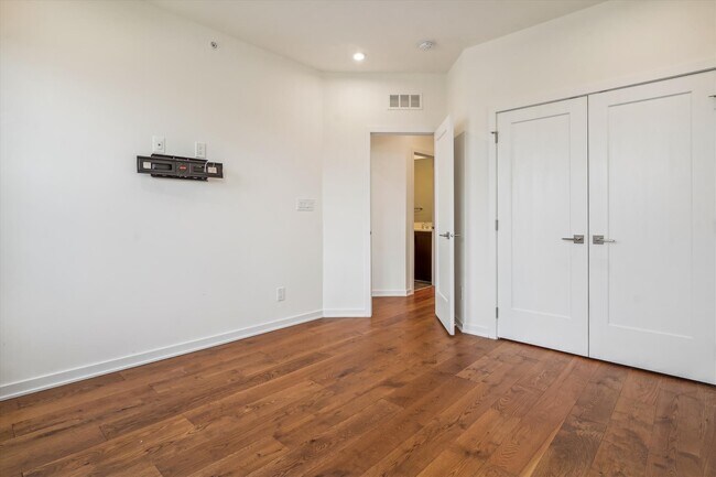 Building Photo - 14420 Beckett Glen Cir