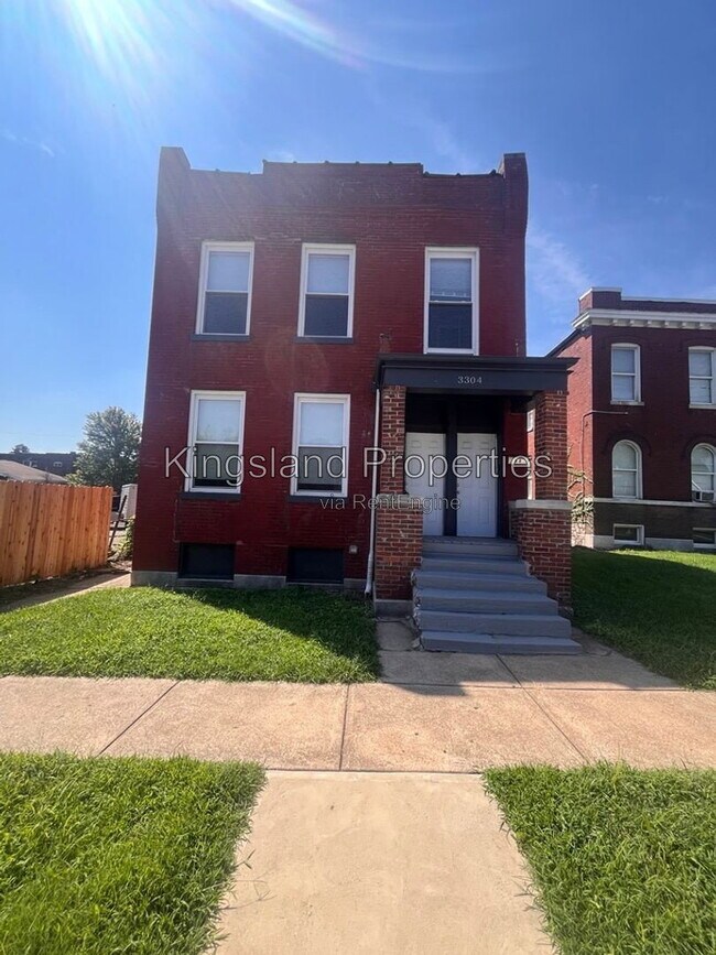 Building Photo - 3304 Utah St