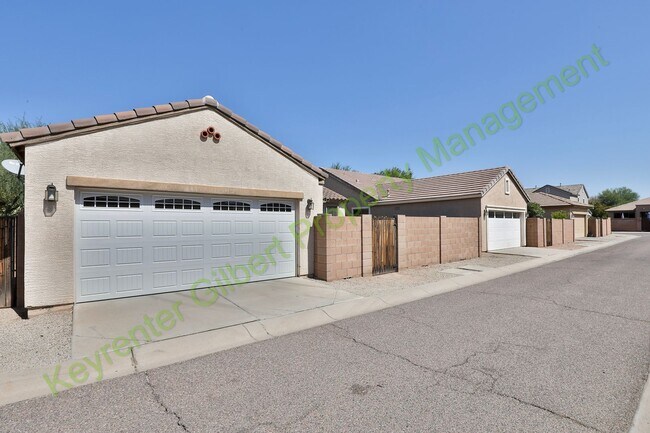 Building Photo - Beautiful Lyons Gate Home w/ Three Communi...