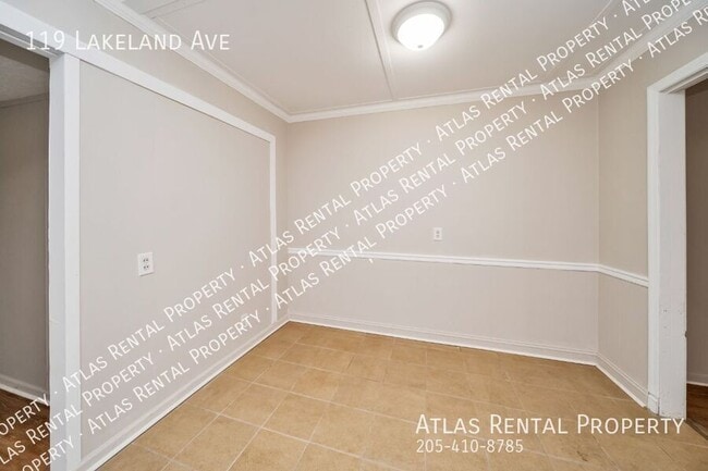 Building Photo - 119 Lakeland Ave