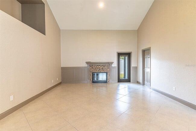 Building Photo - 148 Madalyn Ct