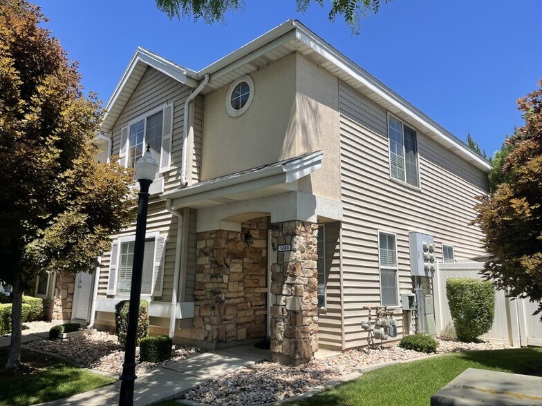 Building Photo - 1283 S 1145 W