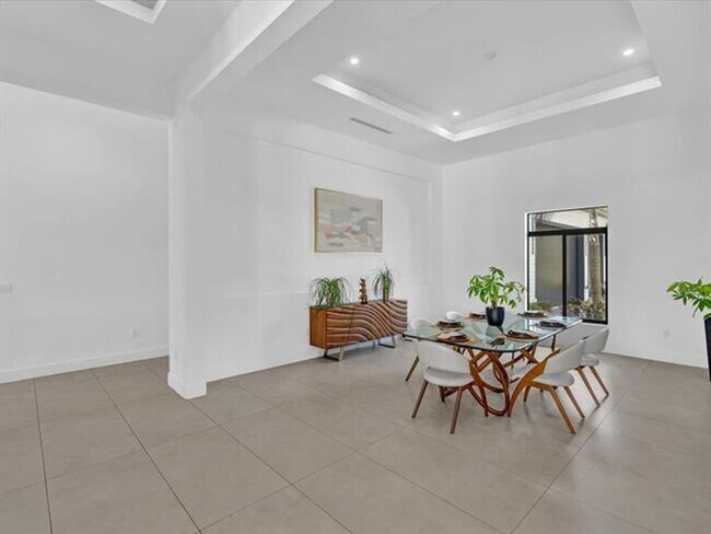 Building Photo - 6122 SW 173rd Way