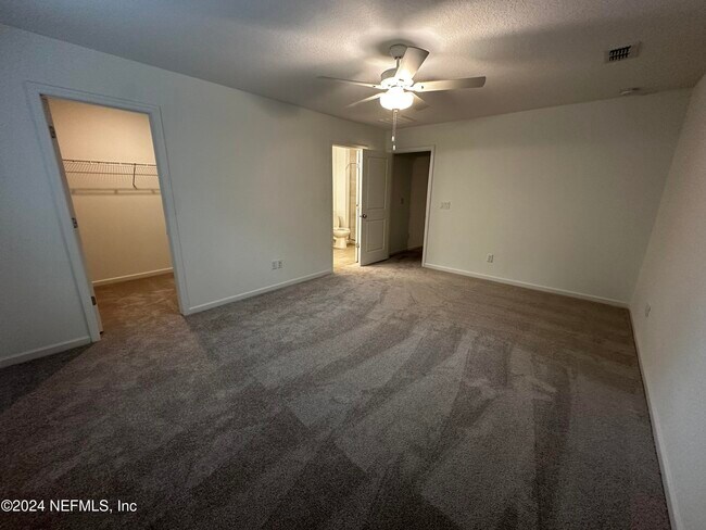 Building Photo - 1684 Pacifico Wy