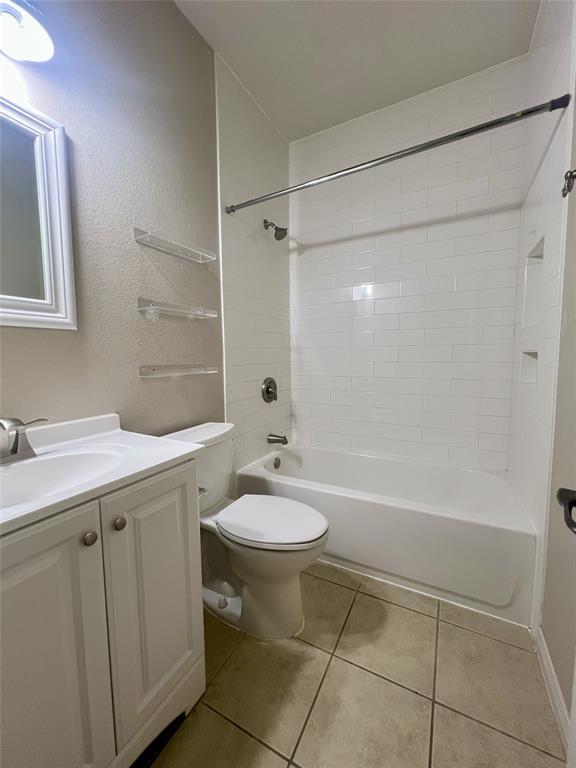 Building Photo - 1307 Walnut Ave