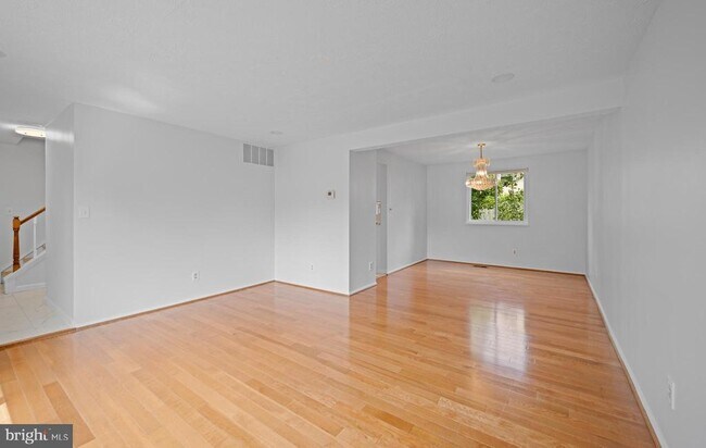 Building Photo - 4005 Pickstone Dr
