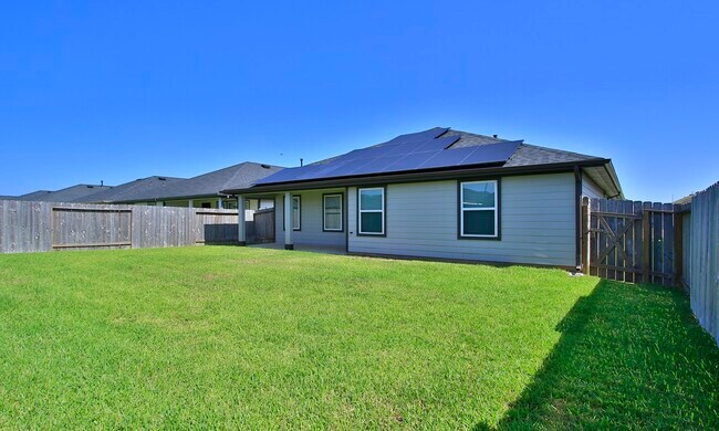 Building Photo - 31707 Melkridge Rd