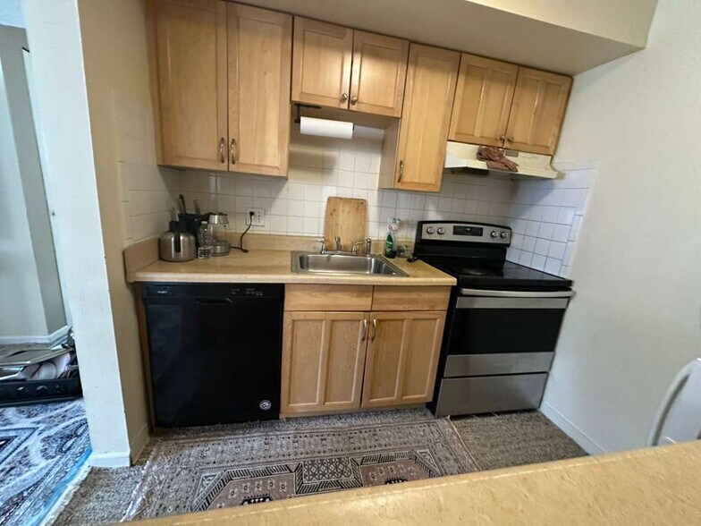 Building Photo - 157 Franklin St