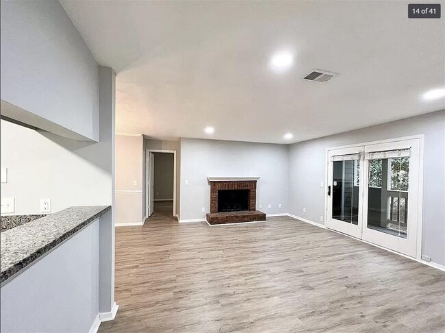 Building Photo - 326 Warm Springs Cir