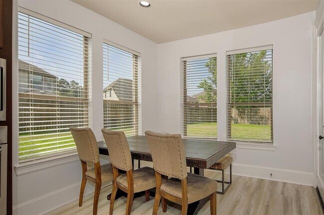 Building Photo - 9930 Pennymill Dr