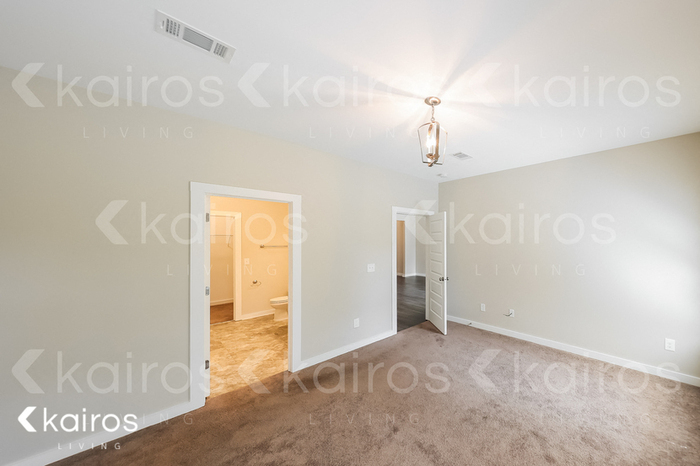 Building Photo - 11512 Crimson Ridge Rd