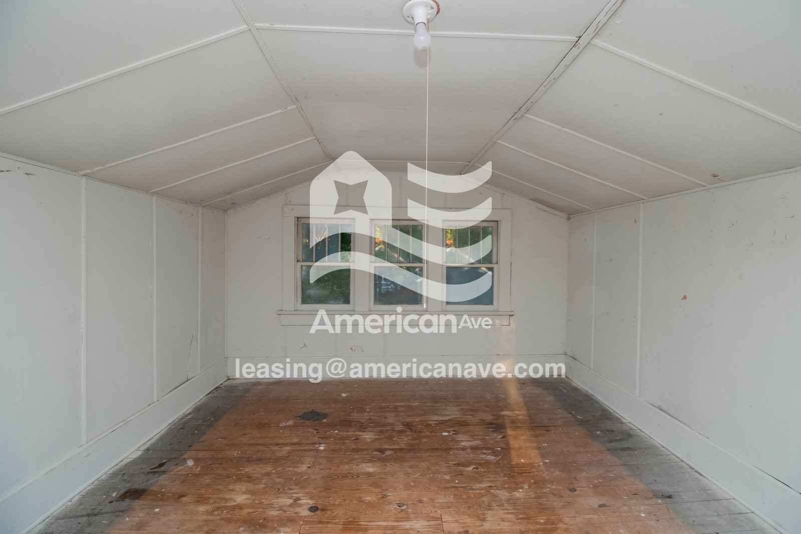 Building Photo - 536 Hickory Ave