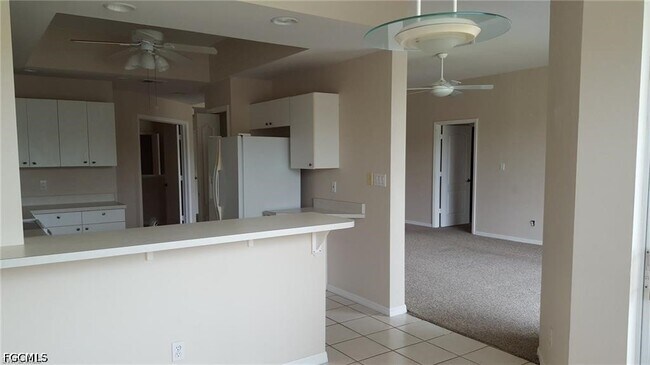 Building Photo - 13831 Eagle Ridge Lakes Dr