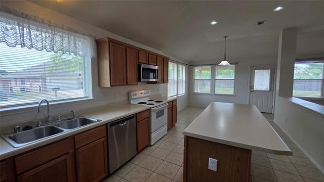 Building Photo - 5901 Secco Ct