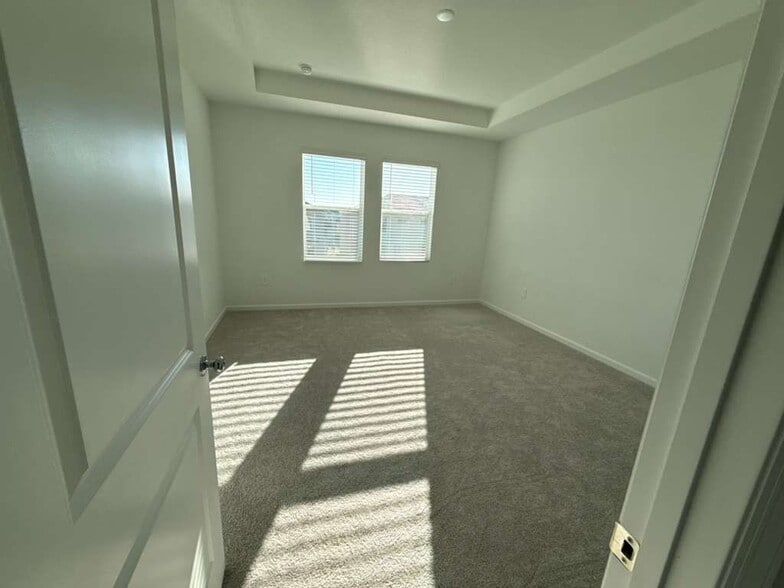 Building Photo - 3111 Mindfullness Dr