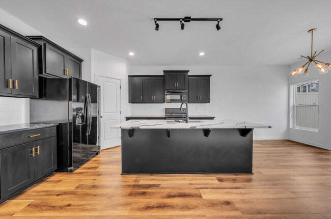 Building Photo - 23817 Harvest Heights Cir