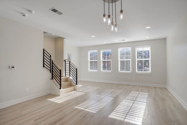 Building Photo - Beautiful Four Bedroom Abode in Brookland/...