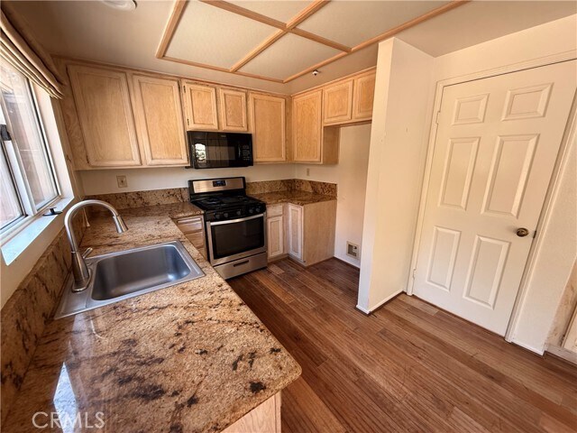 Building Photo - 13750 Lighthouse Ct