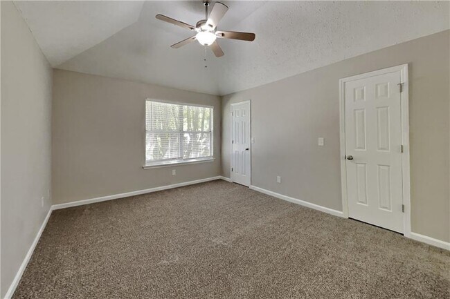 Building Photo - 1787 Ashbury Point Dr