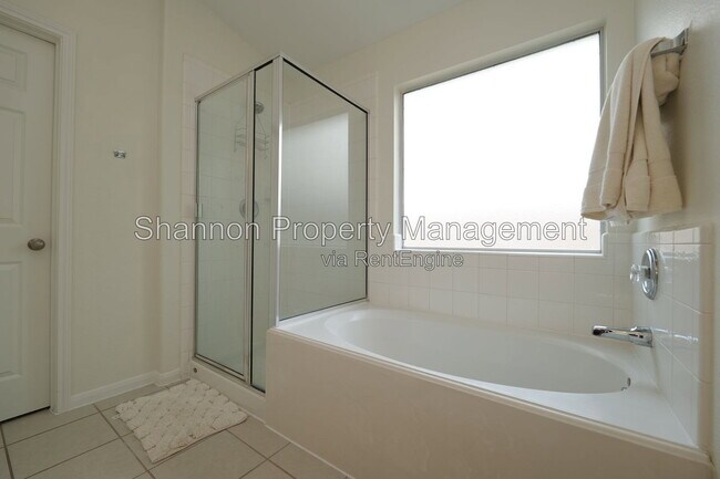 Building Photo - 1203 Lavender Shade Ct