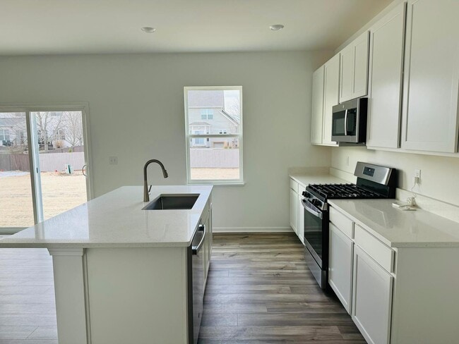 Building Photo - 3383 Caledonia Drive