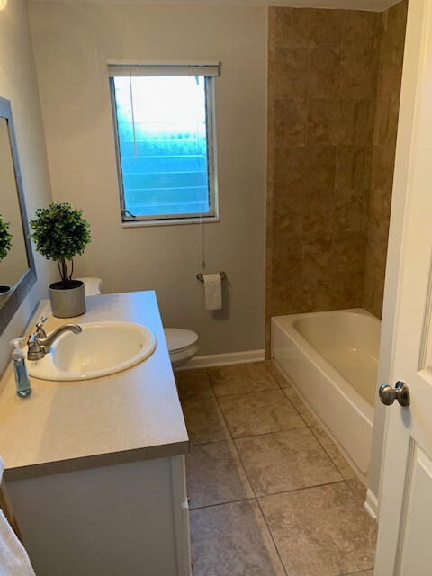 Building Photo - 13825 S Indian River Dr