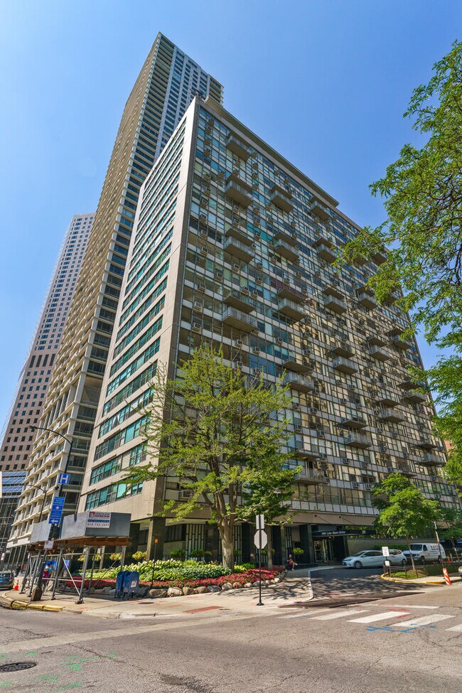 Building Photo - 1000 N Lake Shore Dr