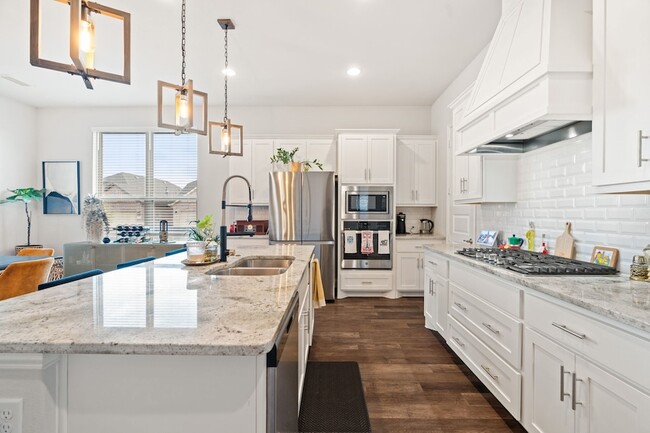 Building Photo - 3202 Mattie Grey Ln