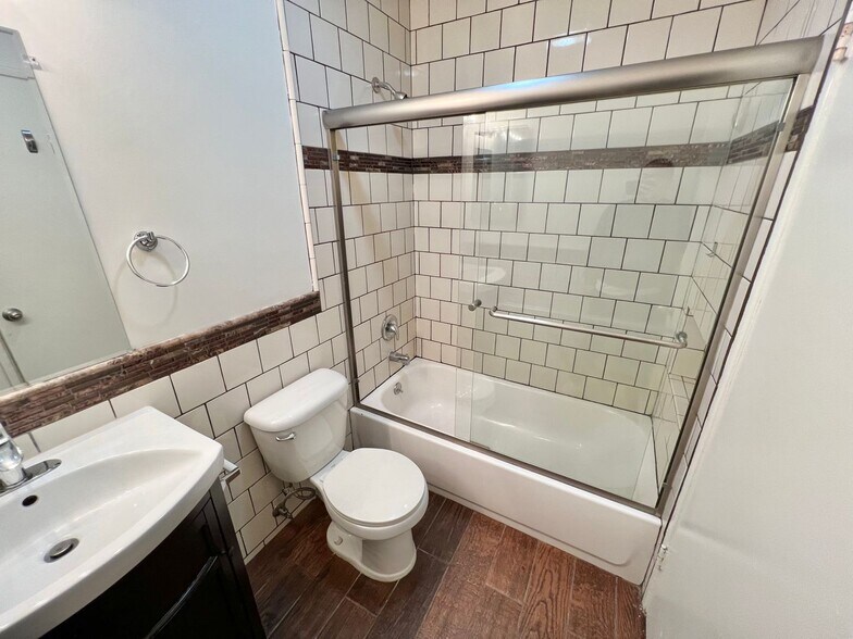 Building Photo - 3608 Keystone Av
