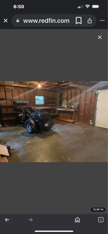 Building Photo - 922 7th St