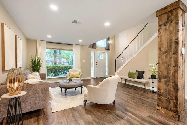 Building Photo - 13104 Tilder Dr