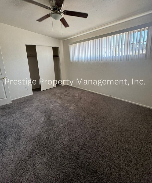 Building Photo - Stop Your Search! This 3/2+ Bonus Room is ...