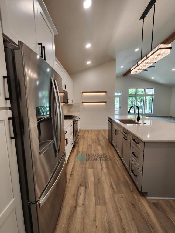Building Photo - 8416 E Maringo Dr