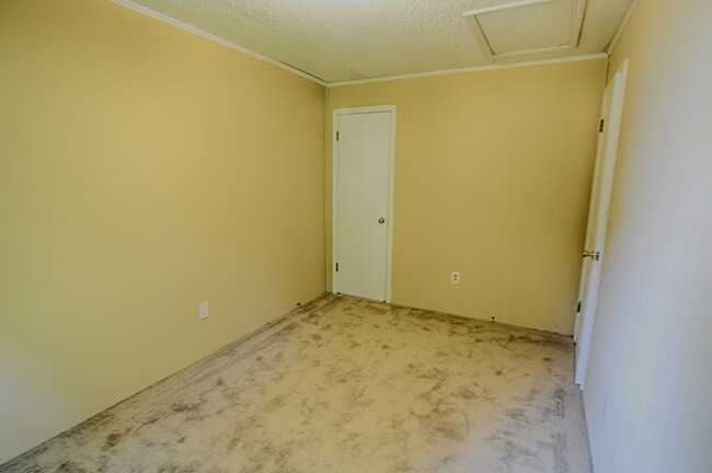 Building Photo - 106 Forsyth Dr