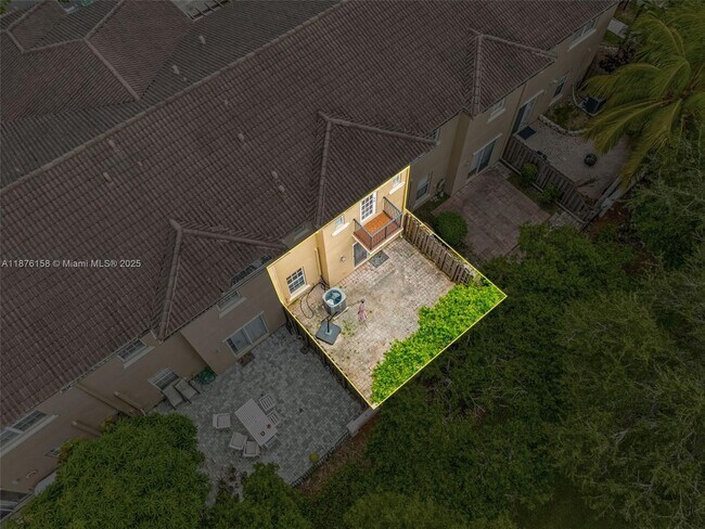 Building Photo - 8706 Blaze Ct