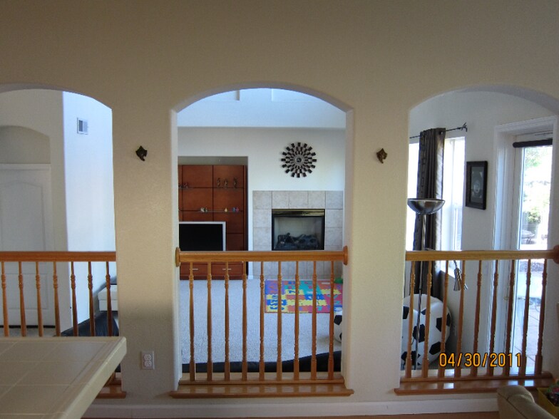 Building Photo - 3372 Corvina Dr