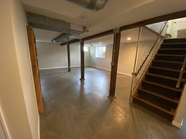 Basement - bedroom 3 or living area - 3200 SE 78TH AVE