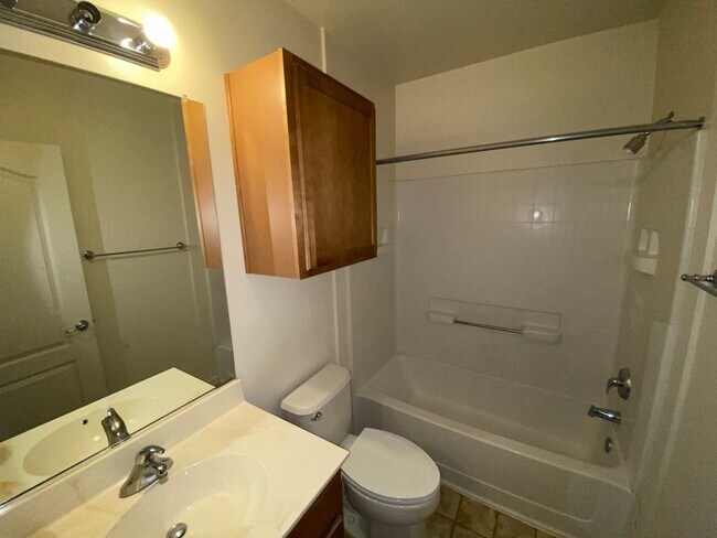 Building Photo - Triana North - South Meadows - 2 Bed 2 Bath