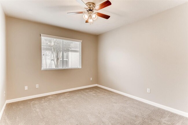 Building Photo - 113 Brooke St