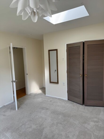 Building Photo - 1236 23rd St