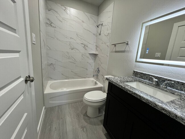 Building Photo - Brand new 3-bedroom, 3-bathroom townhome, ...