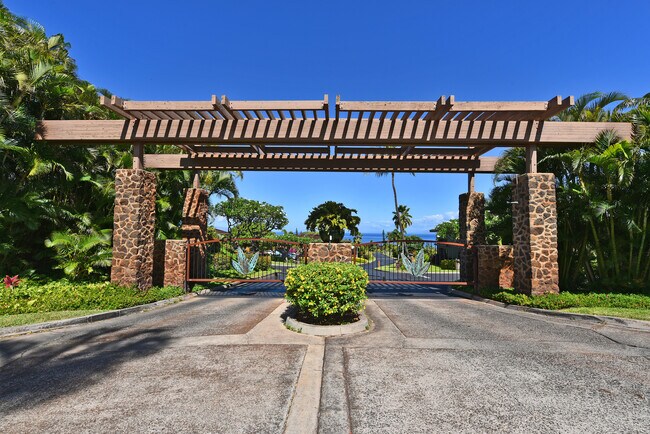 Building Photo - 50 Puu Anoano St