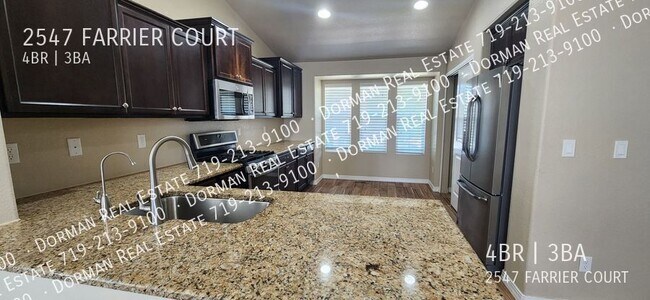 Building Photo - 2547 Farrier Ct