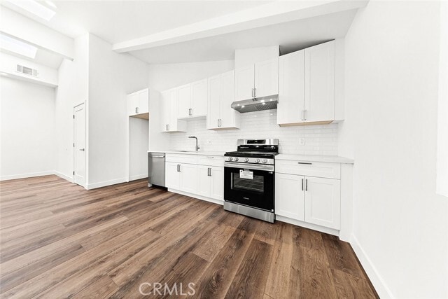 Building Photo - 13010 Hartland St