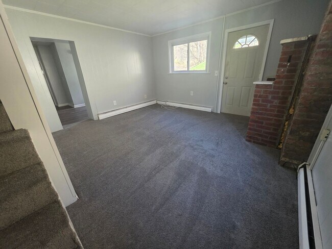 Building Photo - 30-32 Willow Street