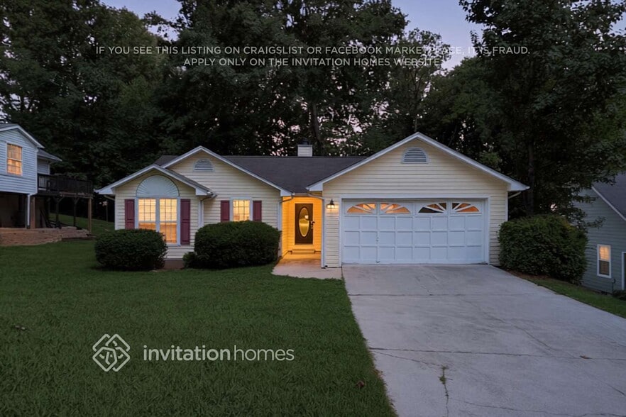 Building Photo - 3933 Edgebrook Dr
