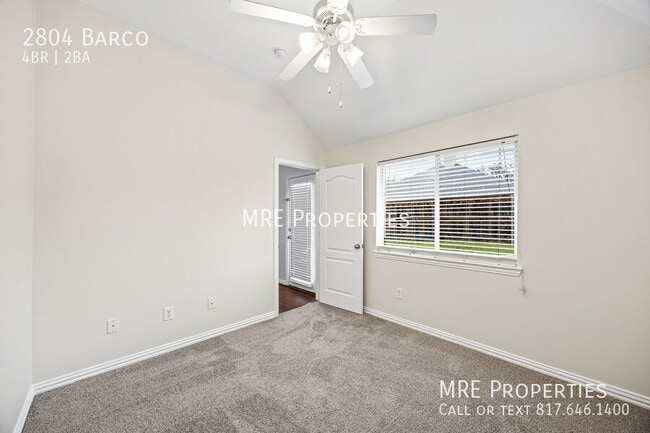 Building Photo - 2804 Barco